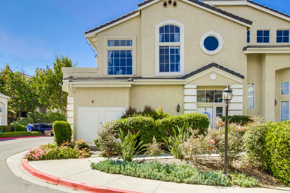 Virtual tour photo 4 of 29 for 11131 Provencal Pl