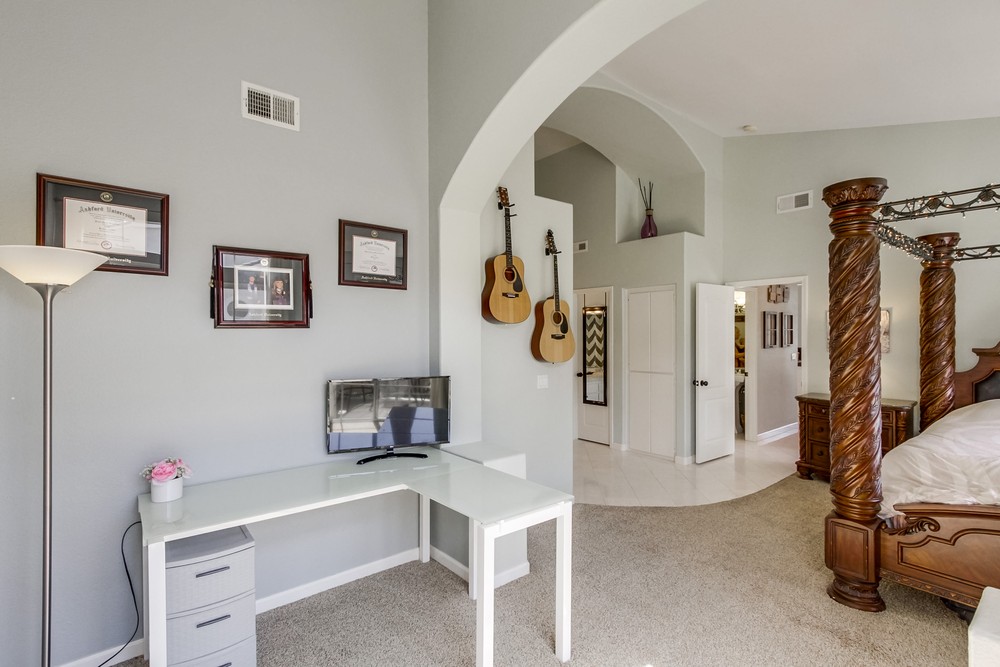 Virtual tour photo 19 of 29 for 11131 Provencal Pl