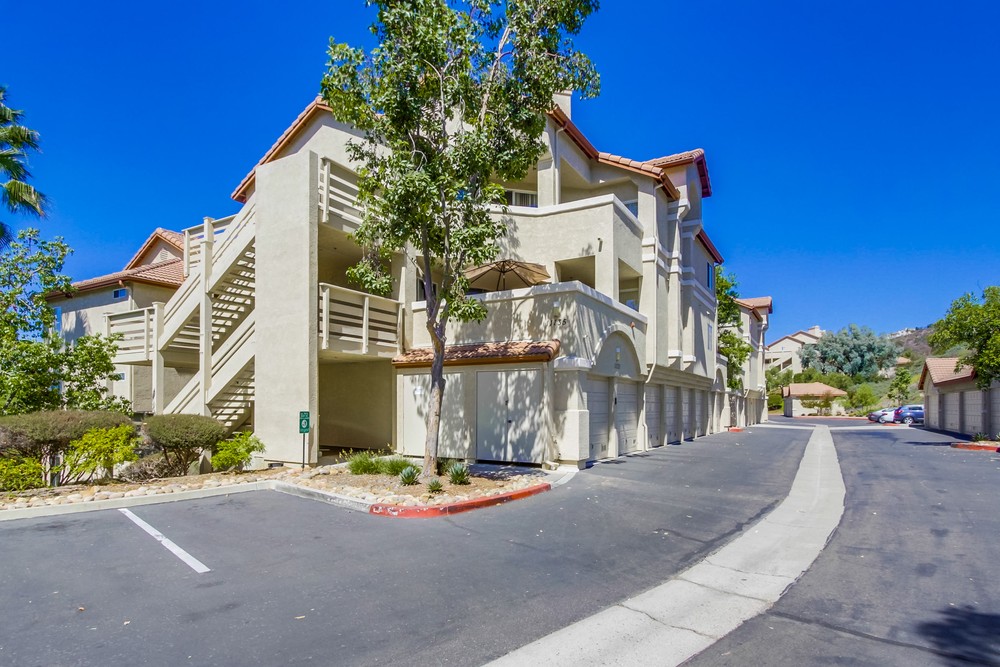 Virtual tour photo 1 of 30 for 11135 Affinity Ct UNIT 17