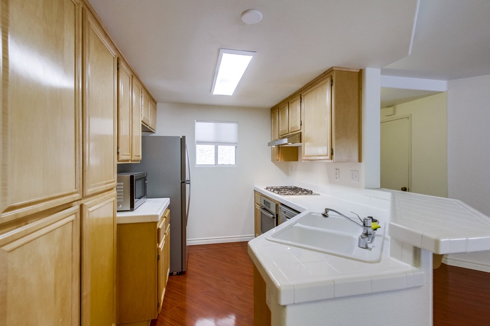 Virtual tour photo 9 of 30 for 11135 Affinity Ct UNIT 17