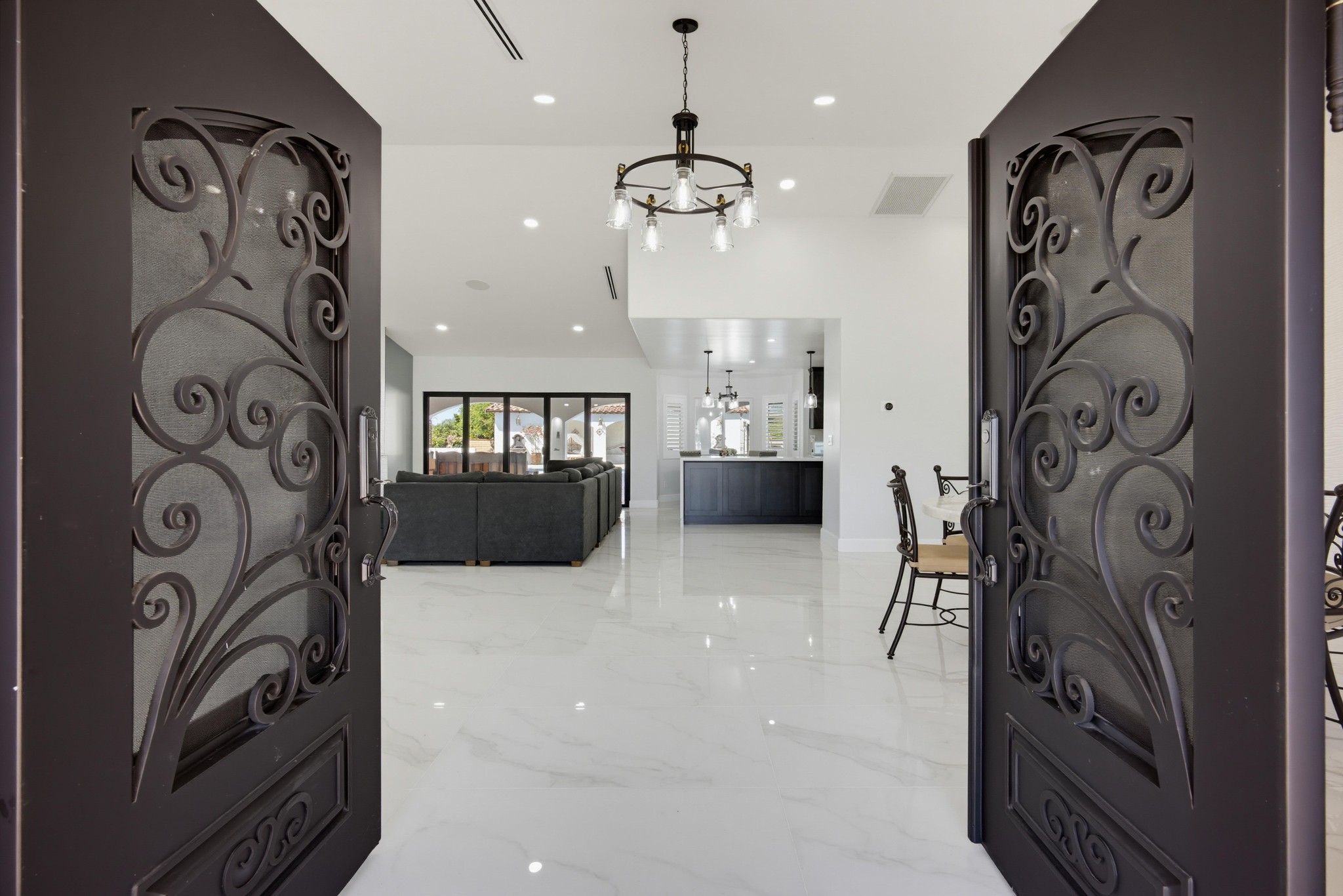 Virtual tour photo 9 of 85 for 11135 Aldren Ct