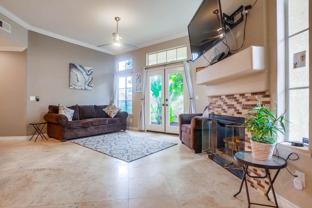 Virtual tour photo 5 of 44 for 11135 Provencal Pl