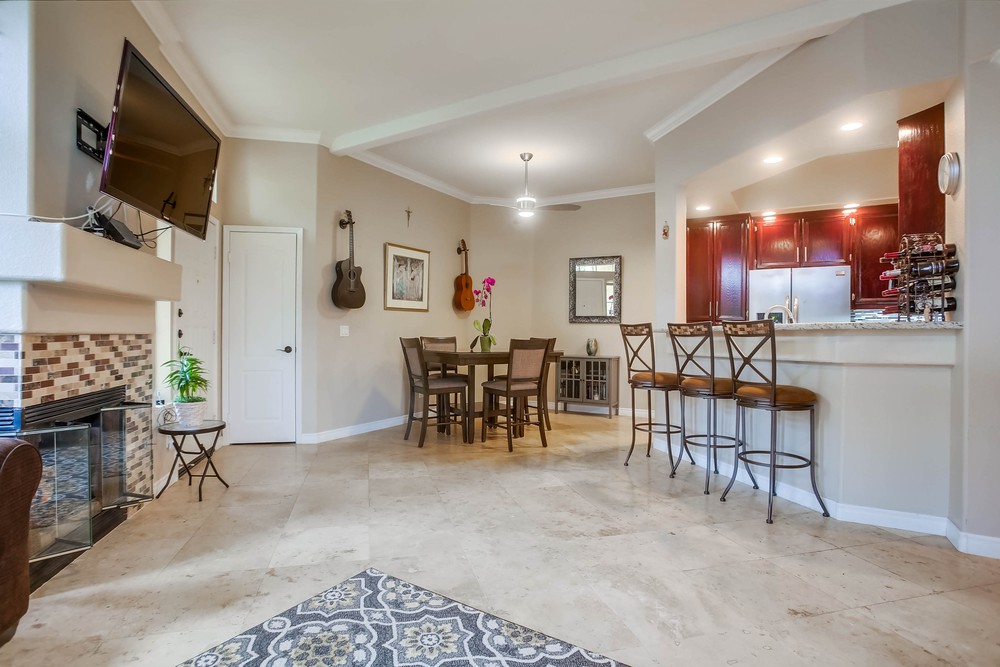 Virtual tour photo 11 of 44 for 11135 Provencal Pl