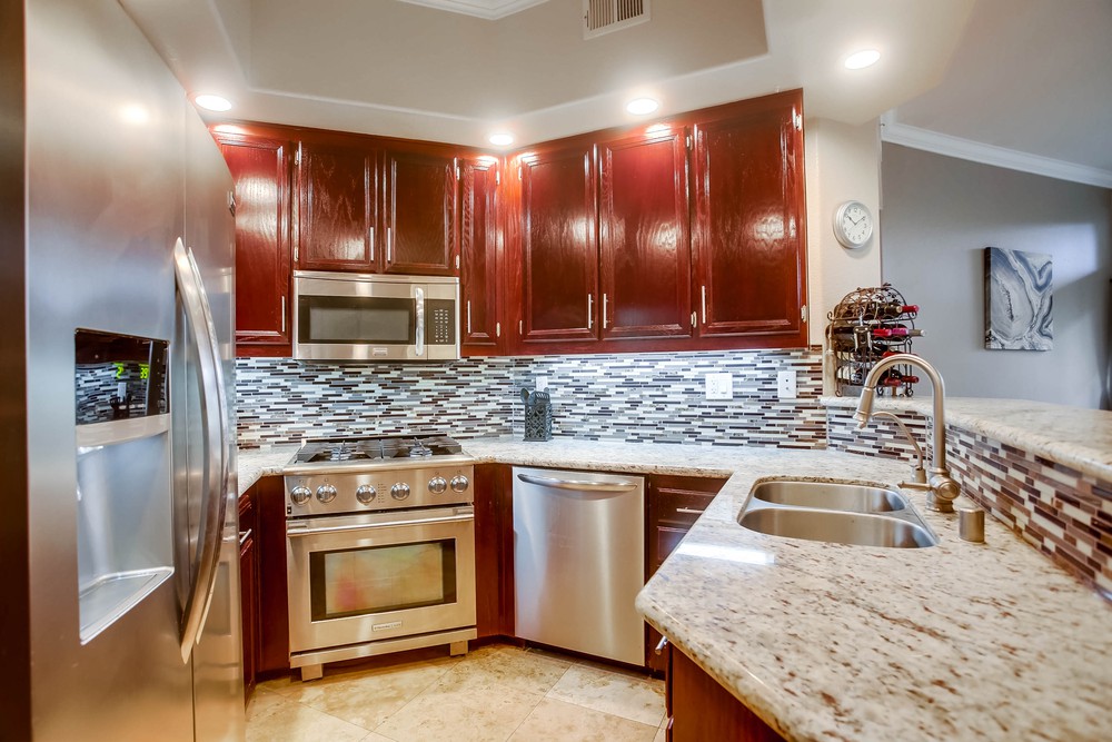 Virtual tour photo 15 of 44 for 11135 Provencal Pl