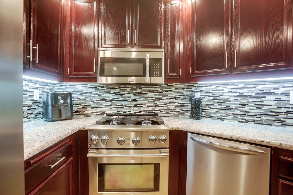 Virtual tour photo 16 of 44 for 11135 Provencal Pl