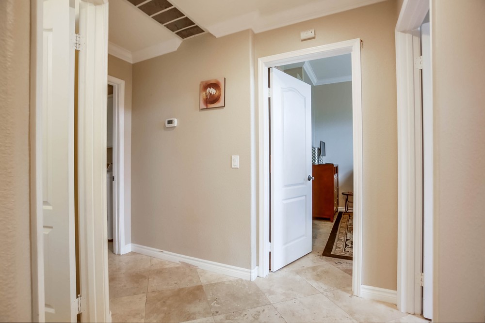 Virtual tour photo 19 of 44 for 11135 Provencal Pl