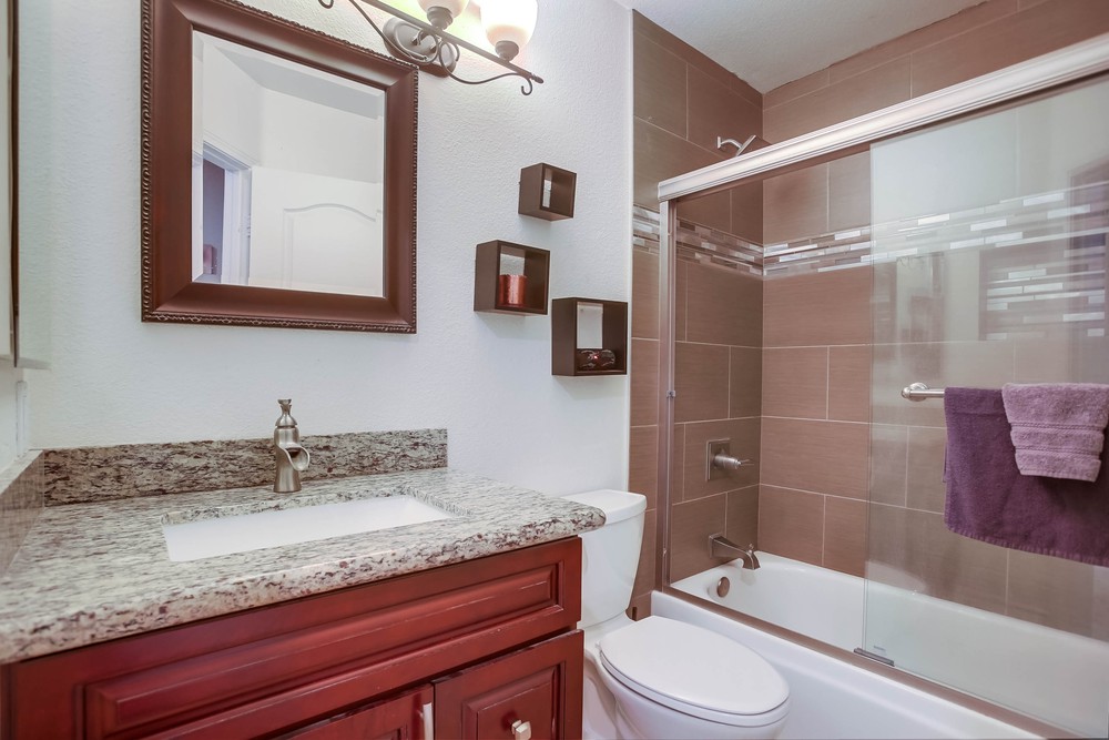 Virtual tour photo 28 of 44 for 11135 Provencal Pl