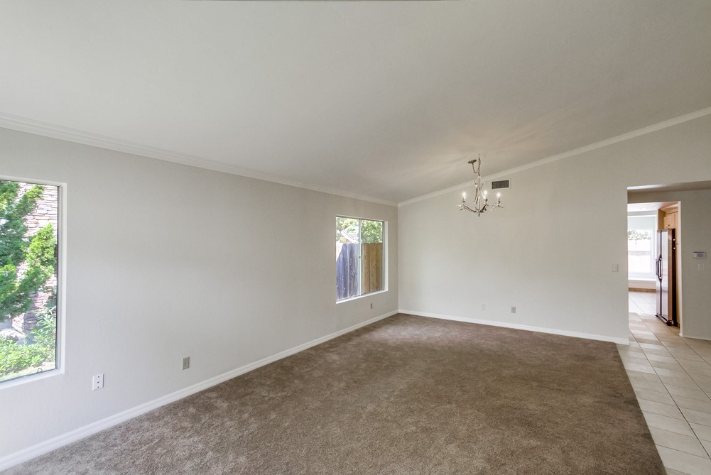 Virtual tour photo 10 of 42 for 11140 Southridge Way