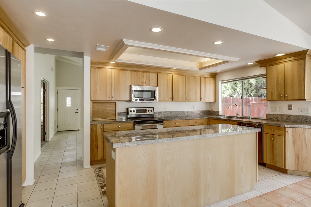 Virtual tour photo 18 of 42 for 11140 Southridge Way