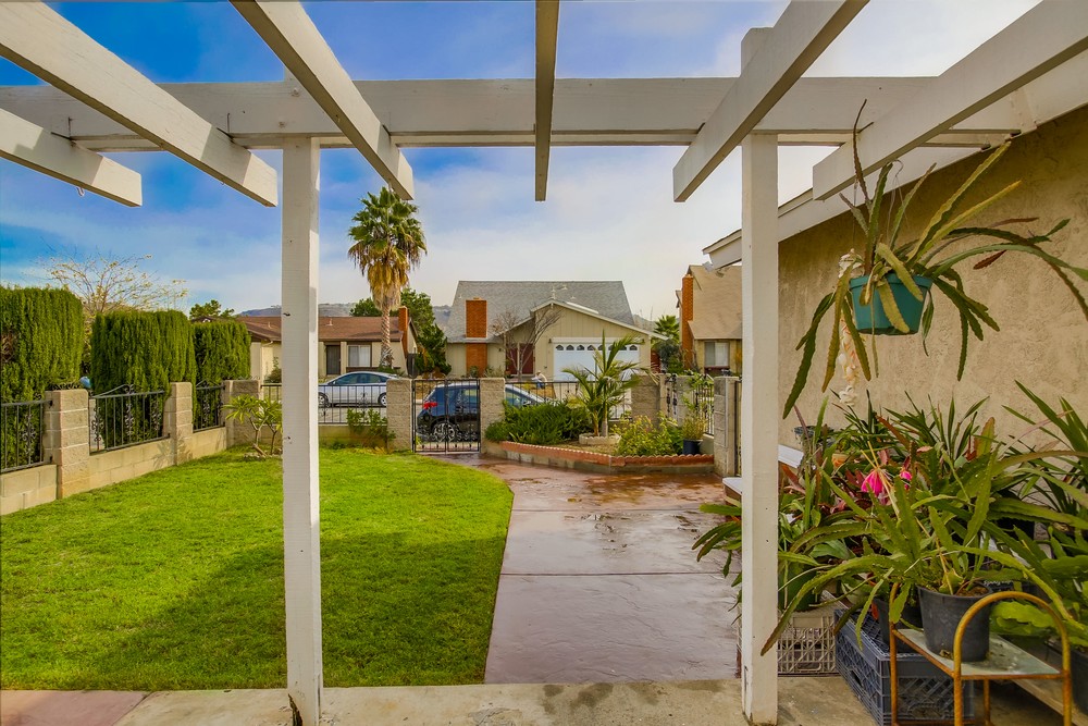 Virtual tour photo 10 of 57 for 11142 Pegasus Ave