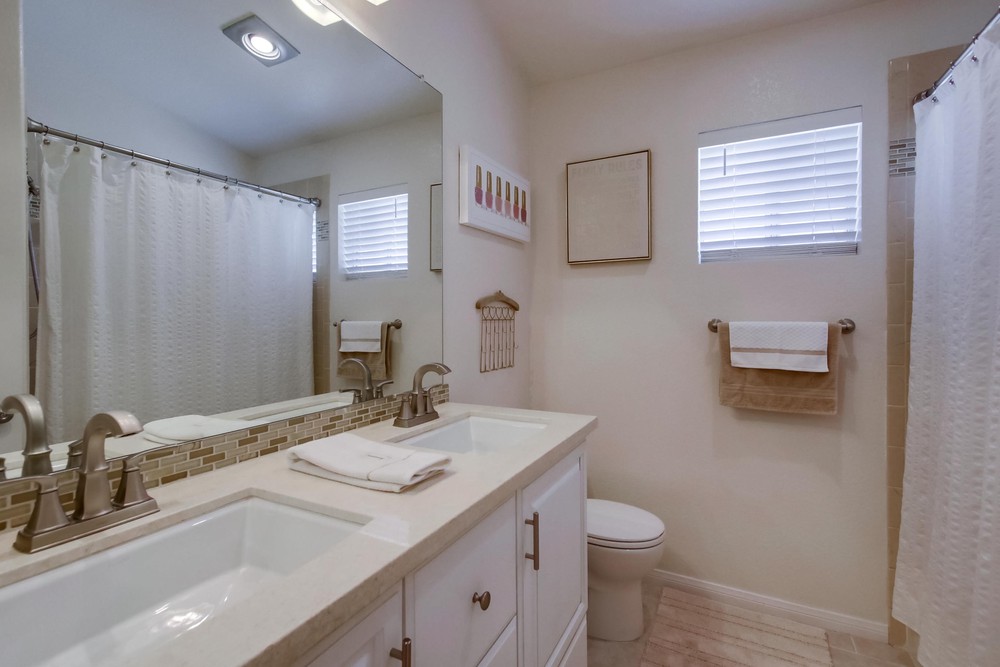 Virtual tour photo 34 of 43 for 11143 Accra Ln