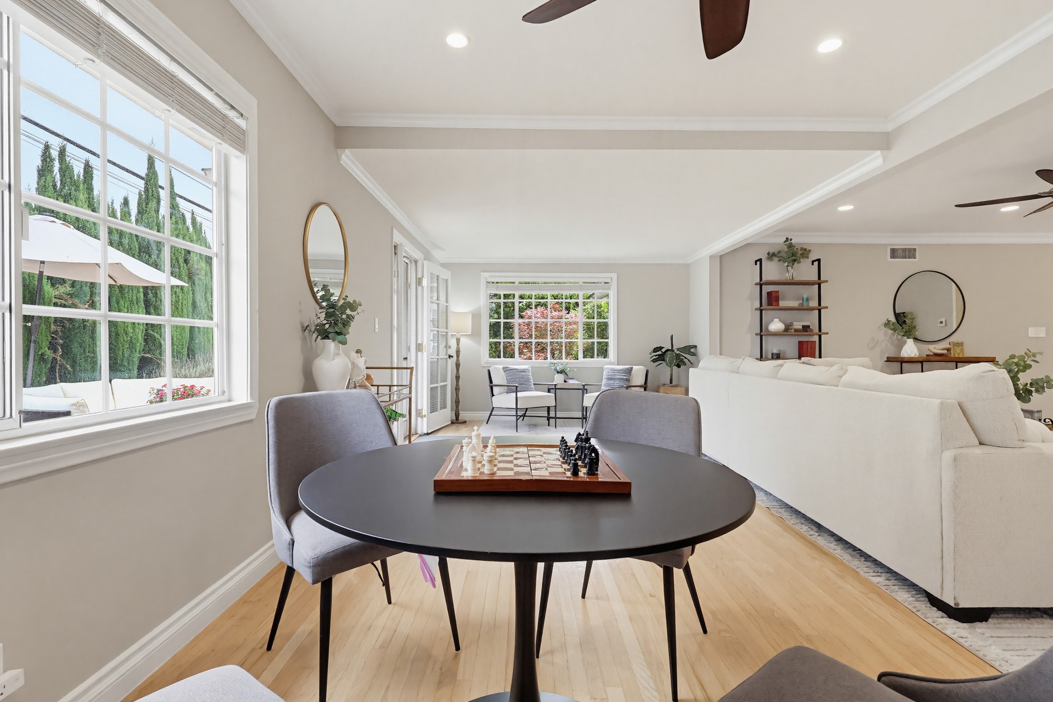 Virtual tour photo 28 of 110 for 1115 W Briarcroft Rd