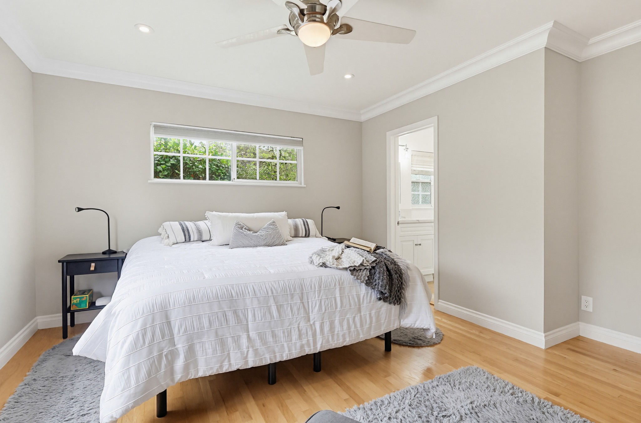 Virtual tour photo 61 of 110 for 1115 W Briarcroft Rd