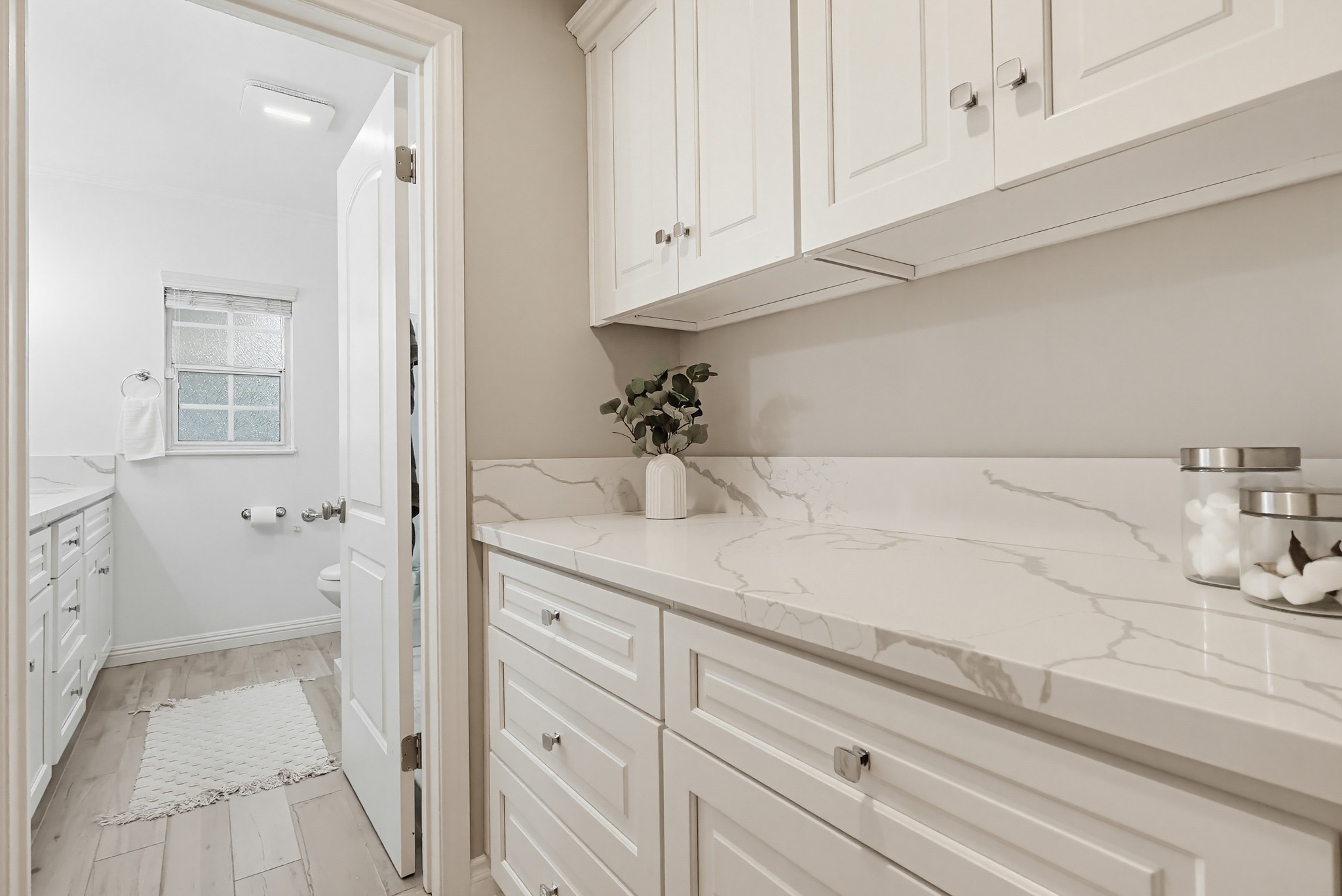 Virtual tour photo 78 of 110 for 1115 W Briarcroft Rd