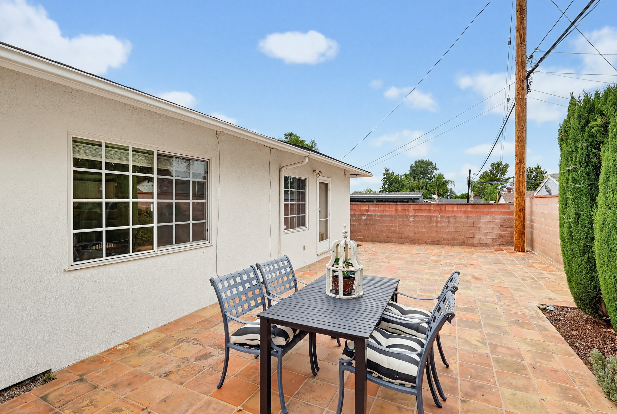 Virtual tour photo 92 of 110 for 1115 W Briarcroft Rd