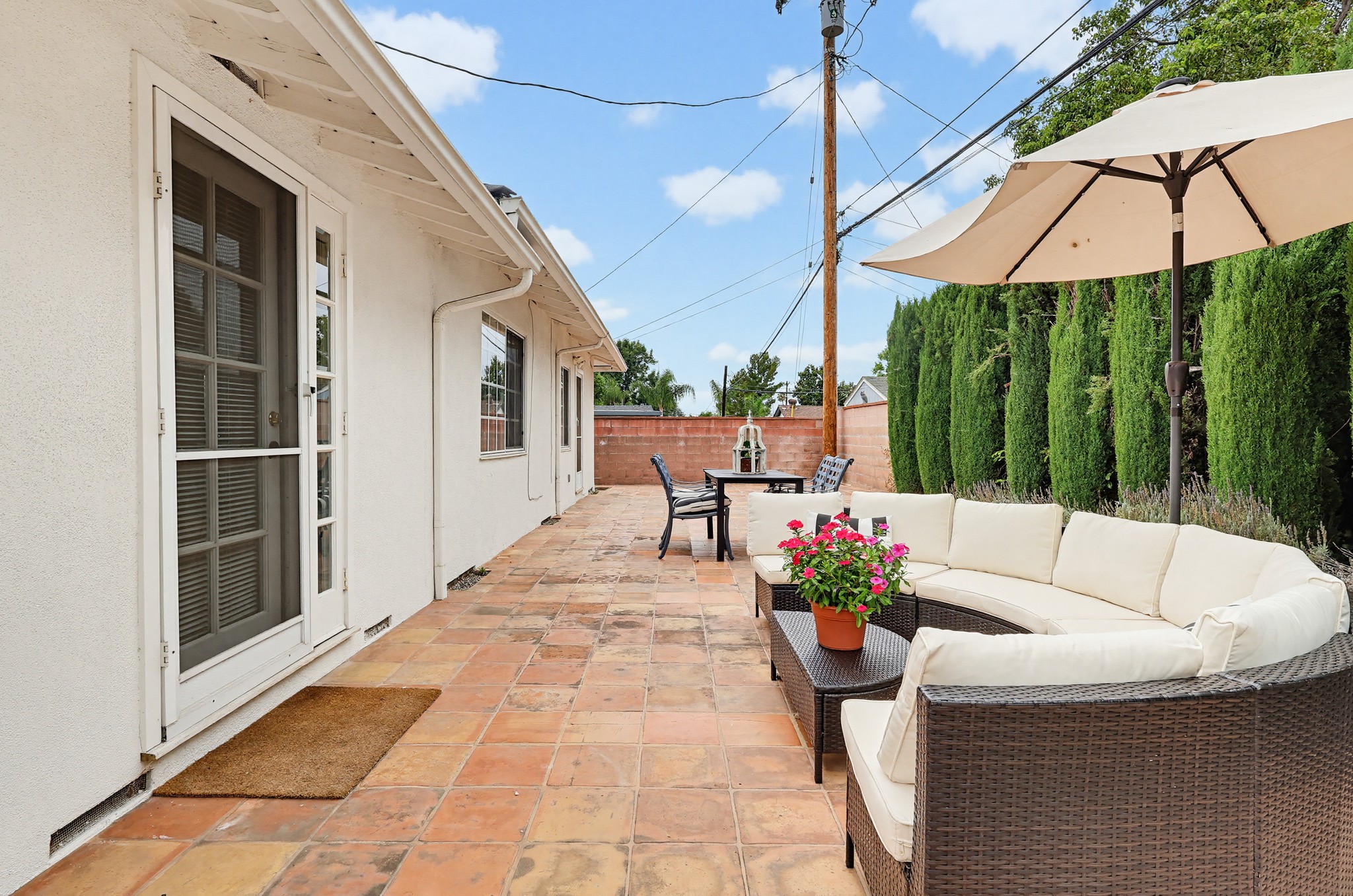 Virtual tour photo 96 of 110 for 1115 W Briarcroft Rd