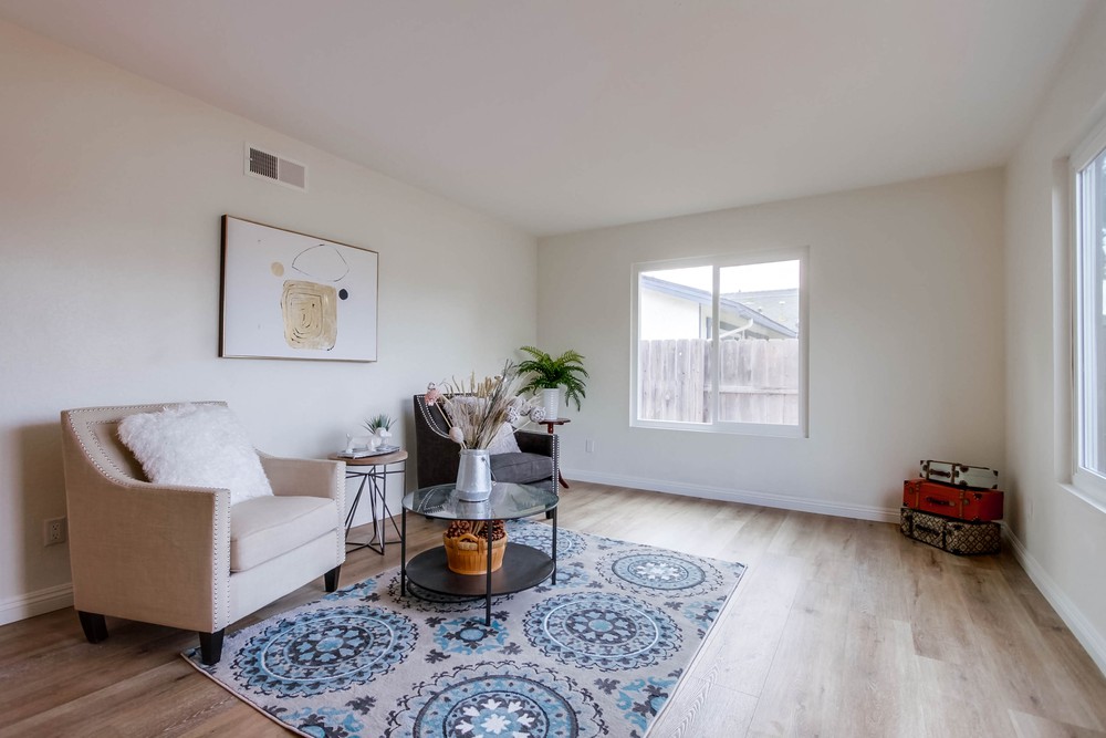 Virtual tour photo 10 of 48 for 11163 Batavia Cir