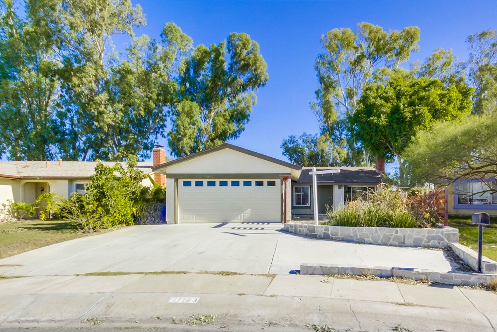 Virtual tour photo 1 of 45 for 11163 Camarosa Cir