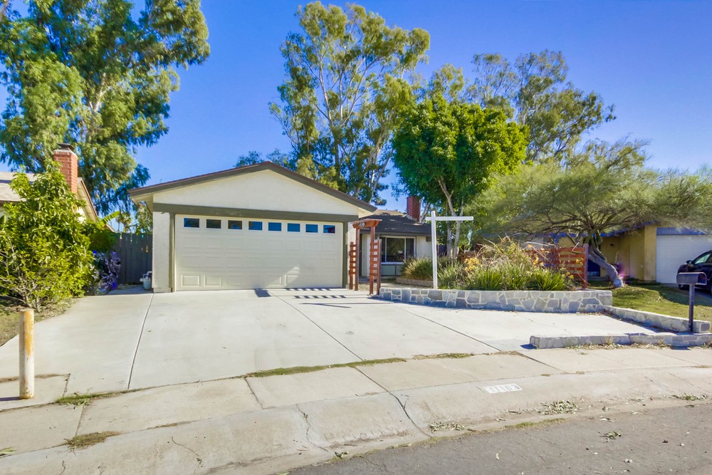Virtual tour photo 6 of 45 for 11163 Camarosa Cir