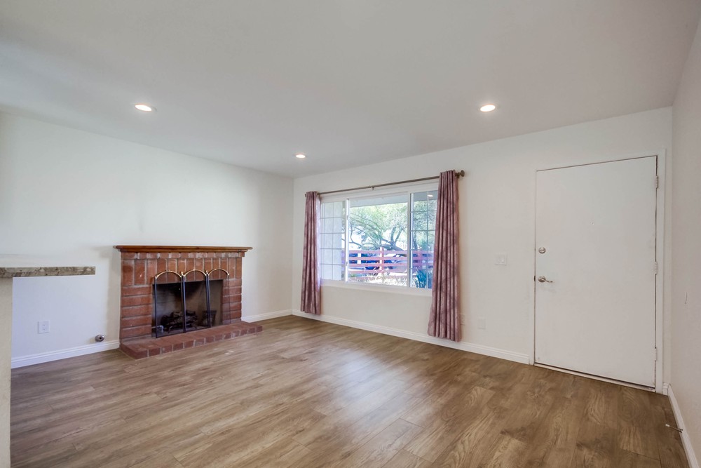 Virtual tour photo 13 of 45 for 11163 Camarosa Cir