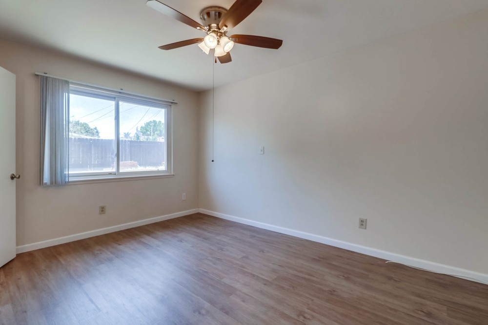 Virtual tour photo 23 of 41 for 1117 15th St