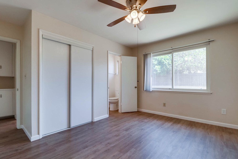 Virtual tour photo 24 of 41 for 1117 15th St