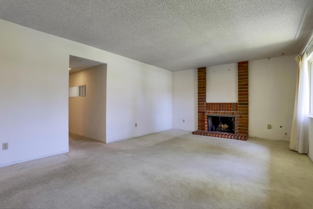 Virtual tour photo 5 of 36 for 11178 Ironwood Rd