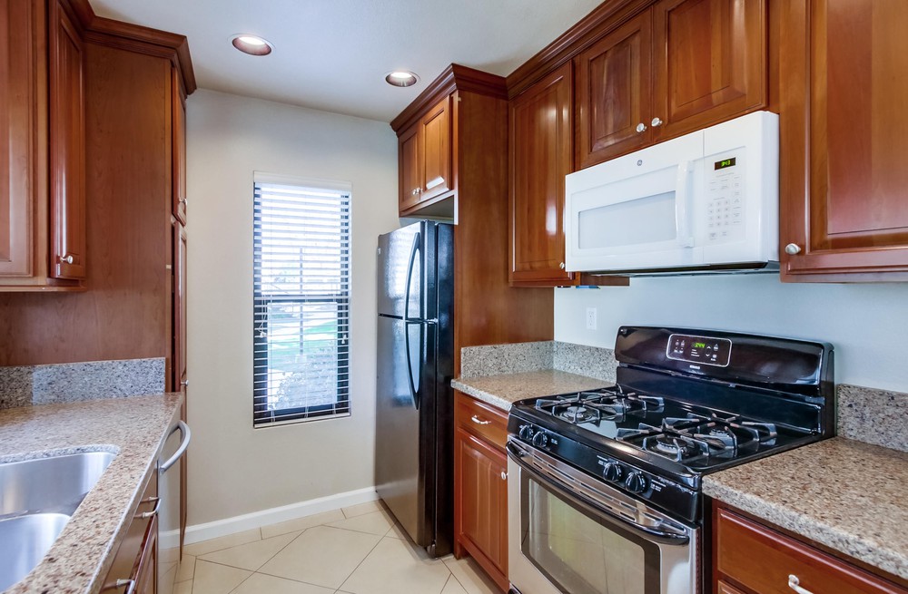 Virtual tour photo 10 of 22 for 11179 Camino Ruiz APT 65