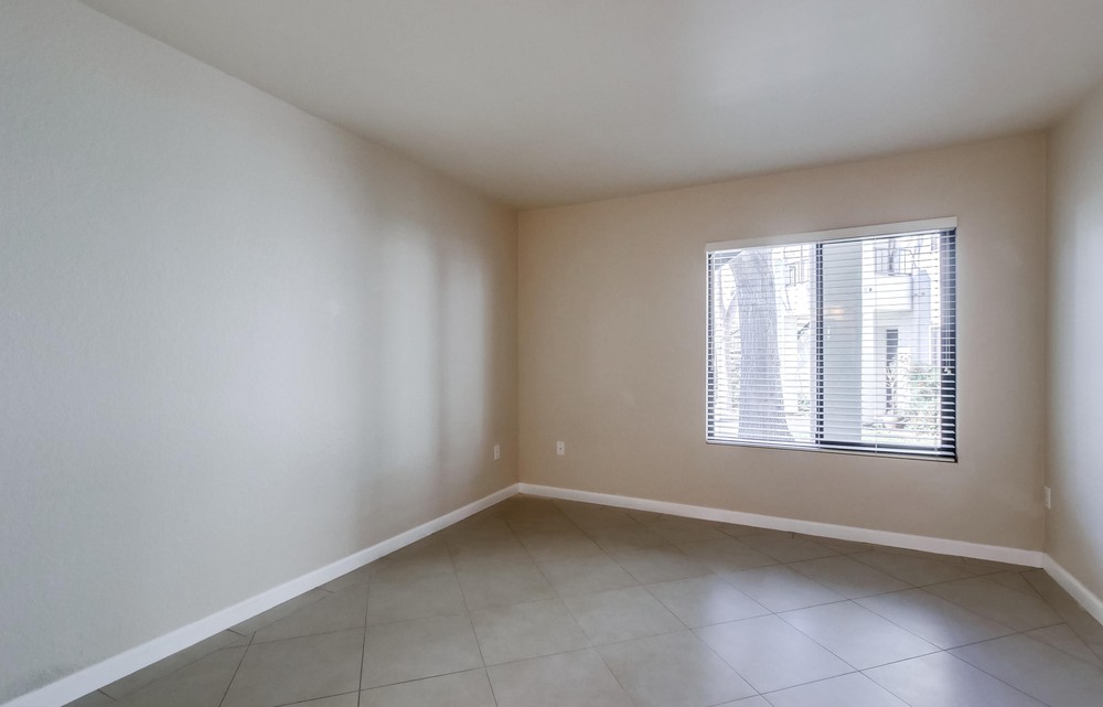 Virtual tour photo 12 of 22 for 11179 Camino Ruiz APT 65