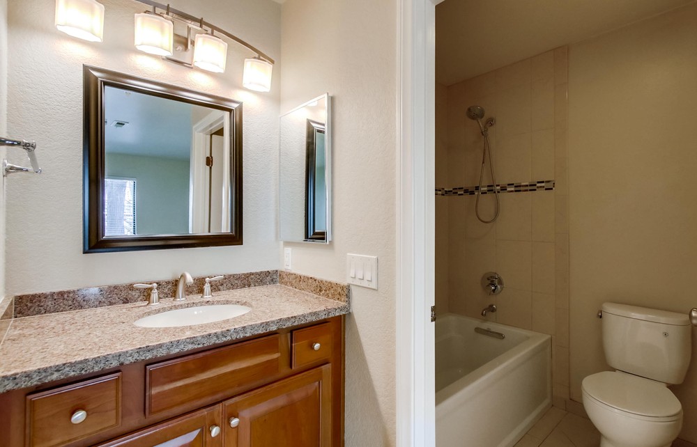 Virtual tour photo 17 of 22 for 11179 Camino Ruiz APT 65