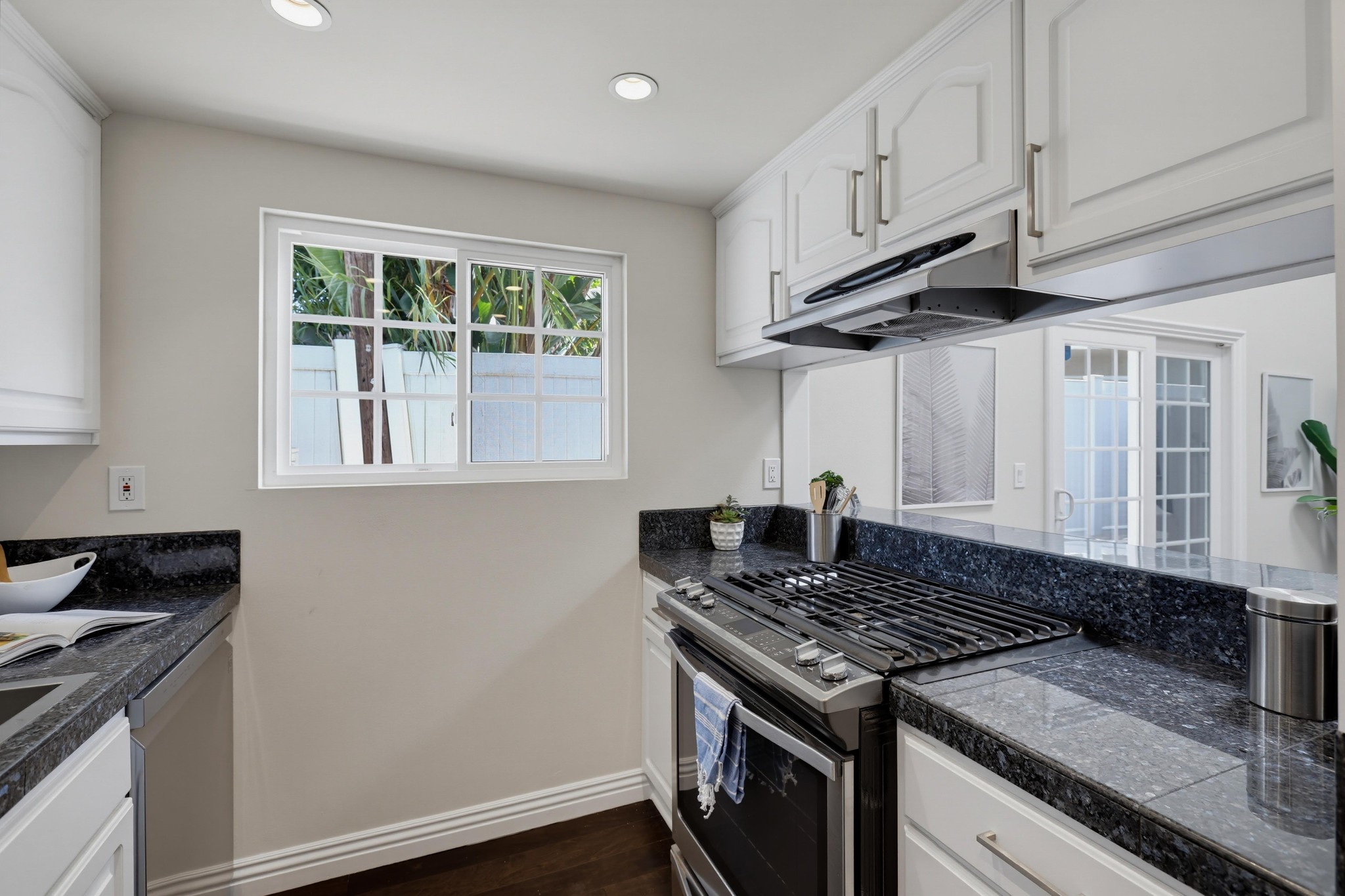 Virtual tour photo 10 of 54 for 1118 Sandi Ln