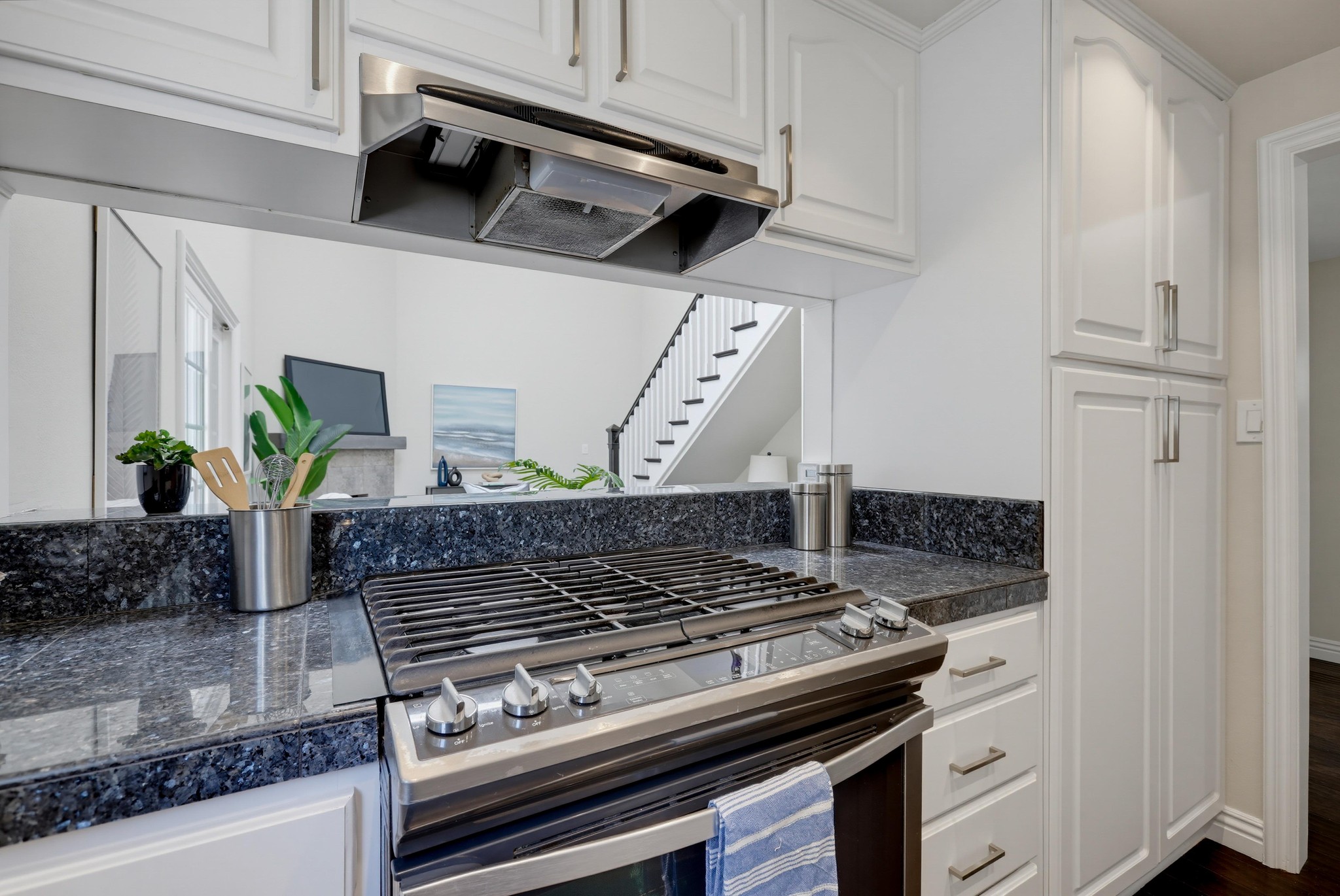 Virtual tour photo 11 of 54 for 1118 Sandi Ln