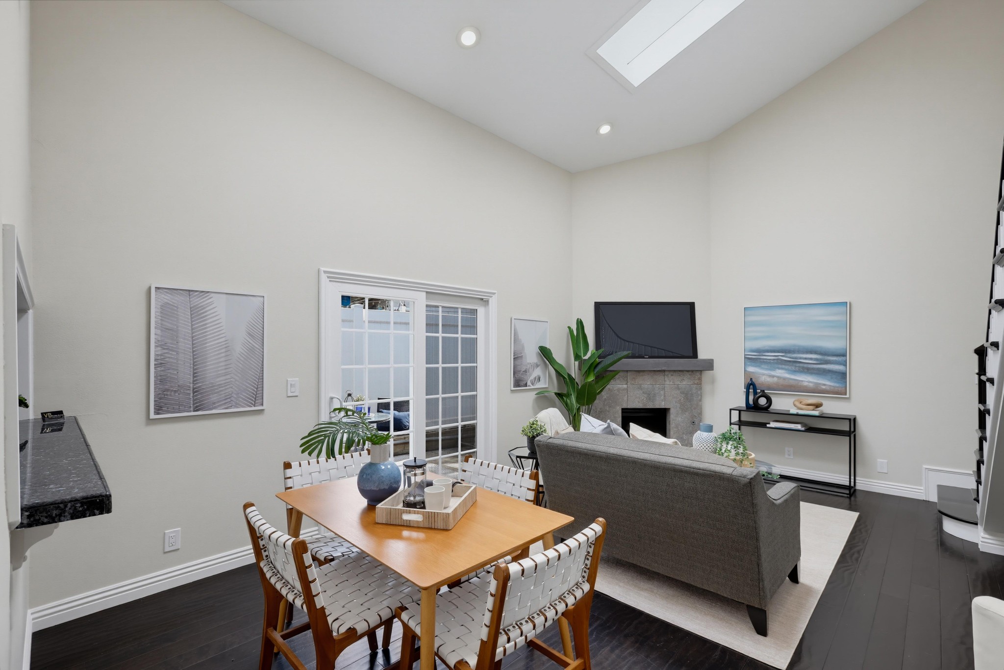 Virtual tour photo 14 of 54 for 1118 Sandi Ln