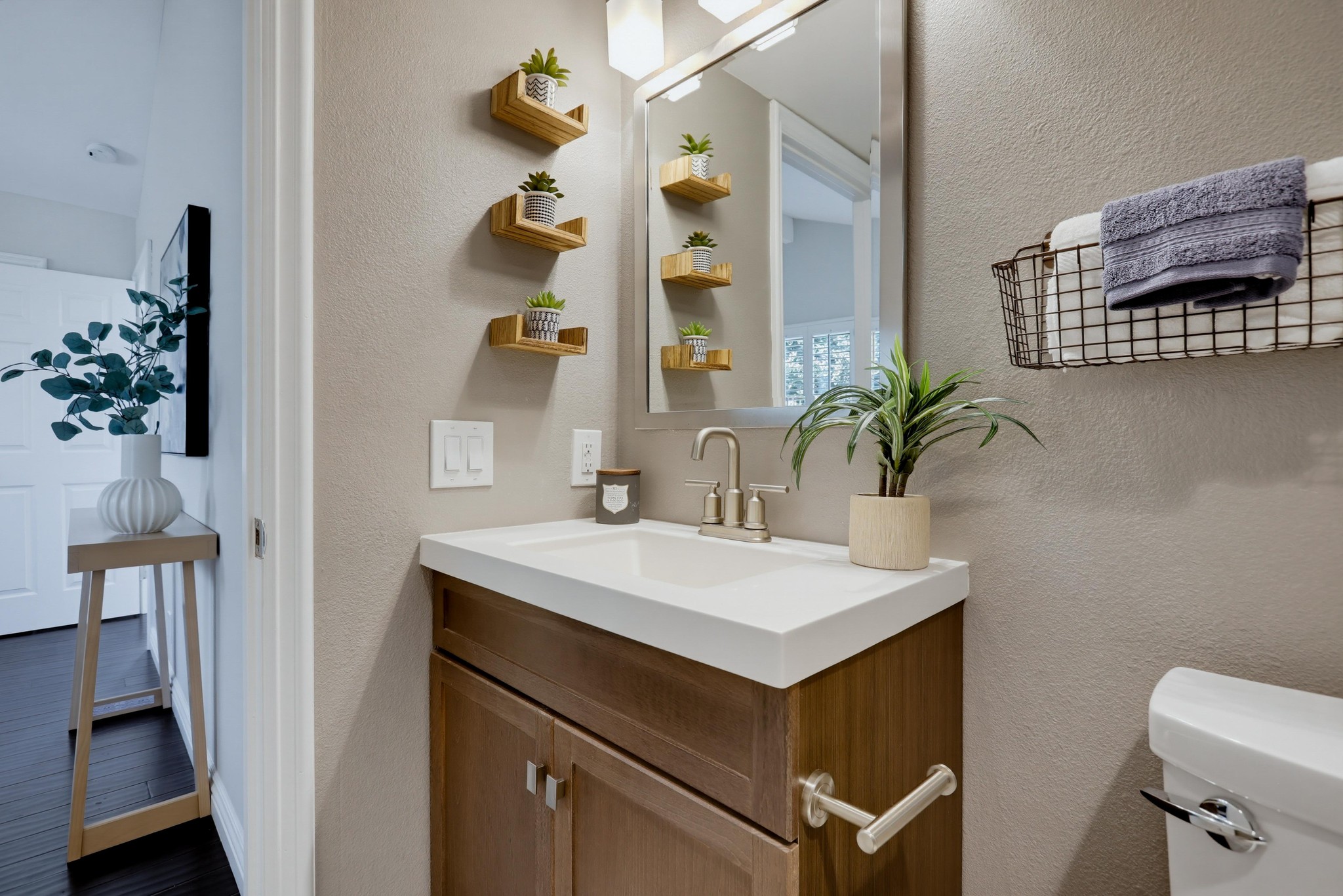 Virtual tour photo 35 of 54 for 1118 Sandi Ln