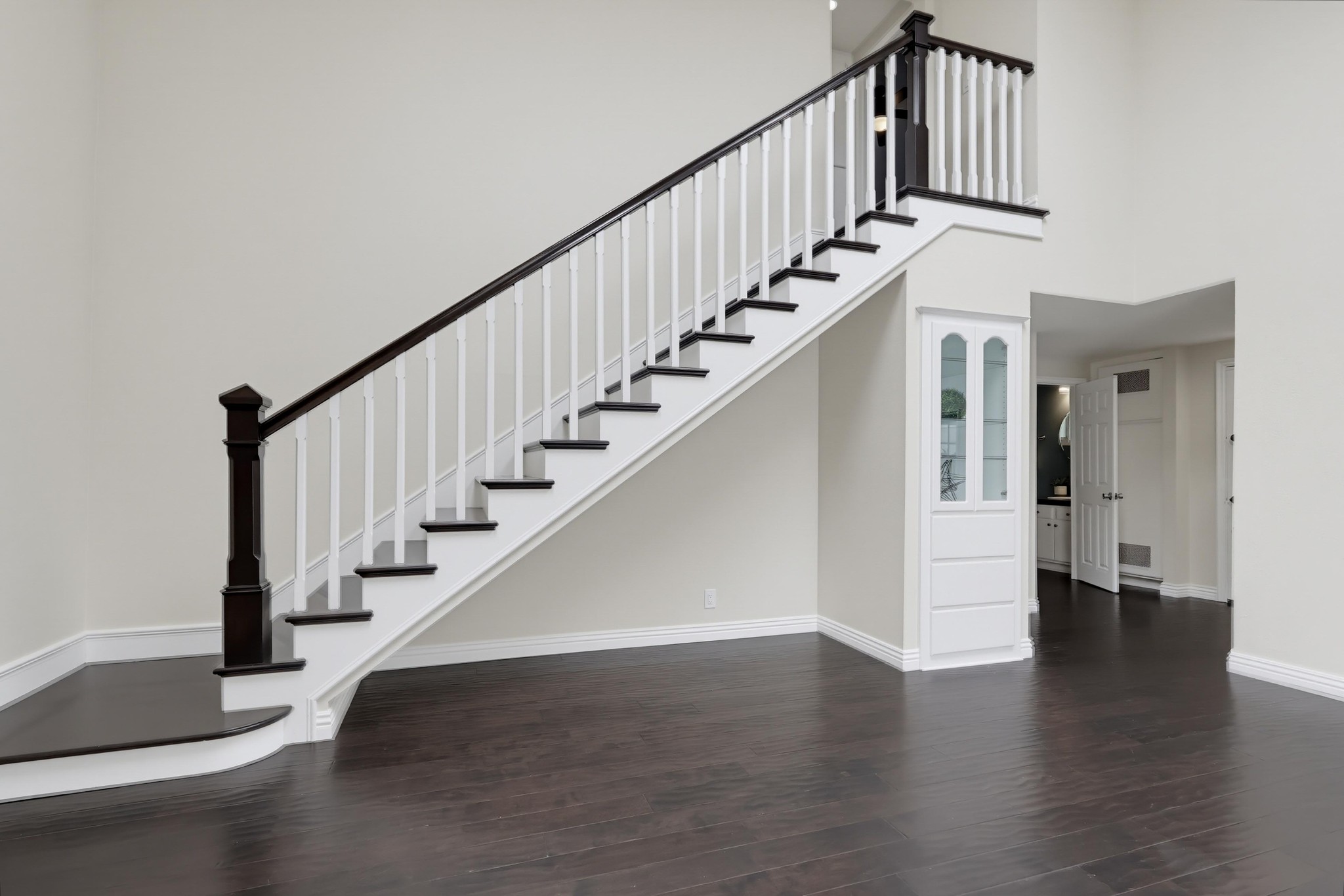 Virtual tour photo 24 of 62 for 1118 Sandi Ln