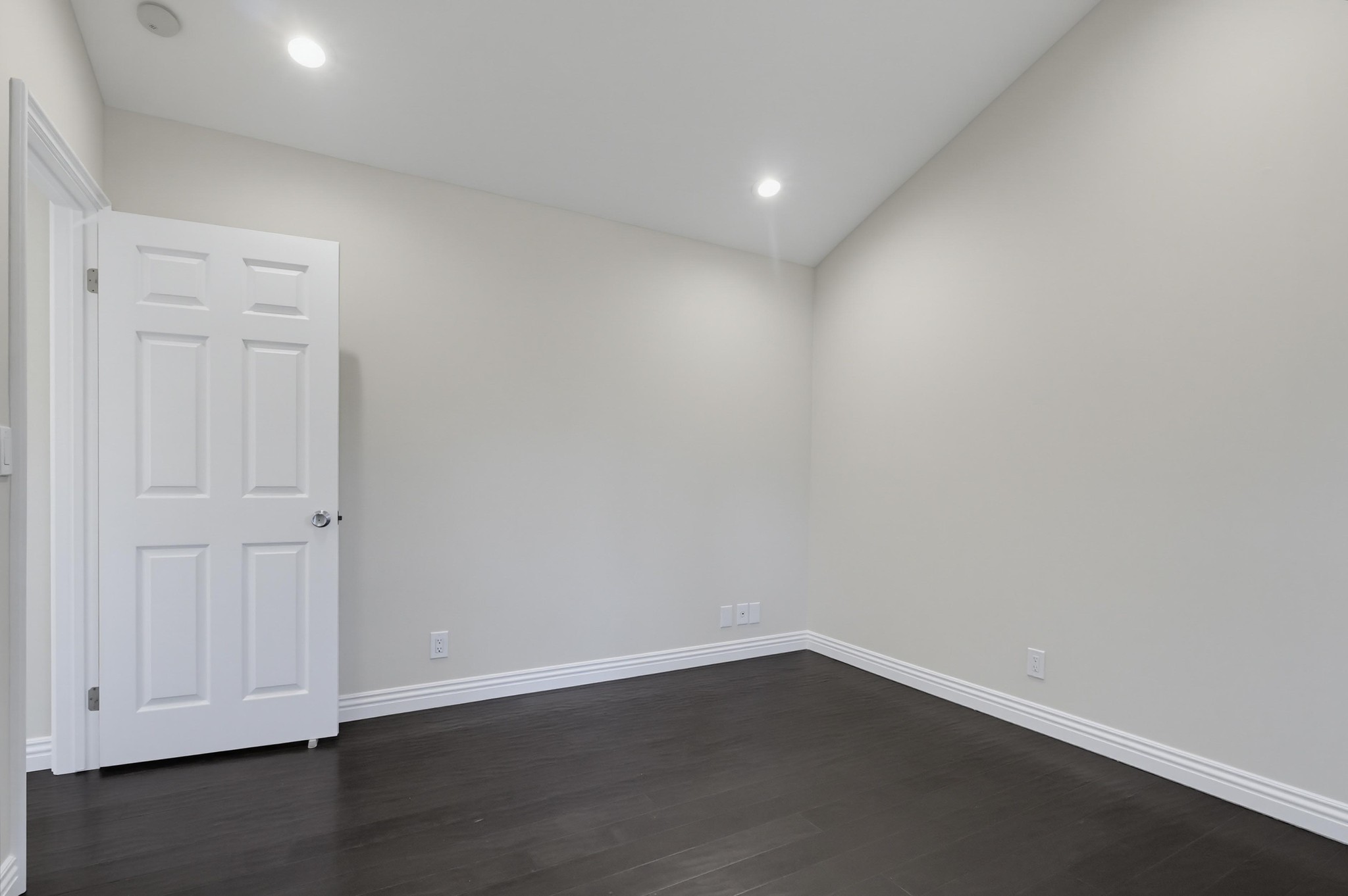 Virtual tour photo 47 of 62 for 1118 Sandi Ln