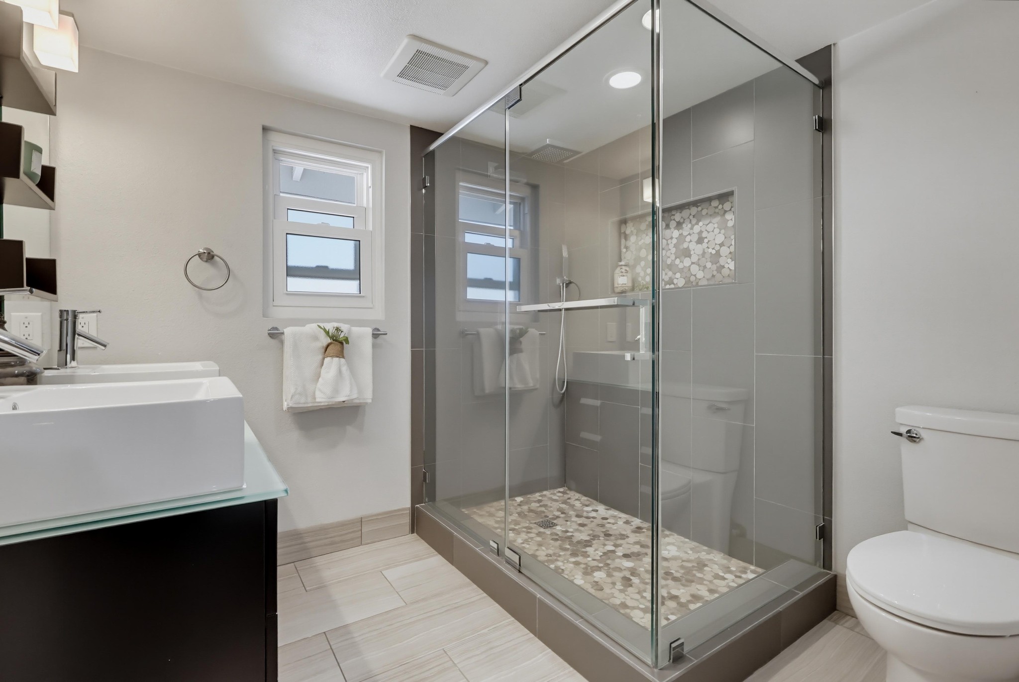 Virtual tour photo 49 of 62 for 1118 Sandi Ln