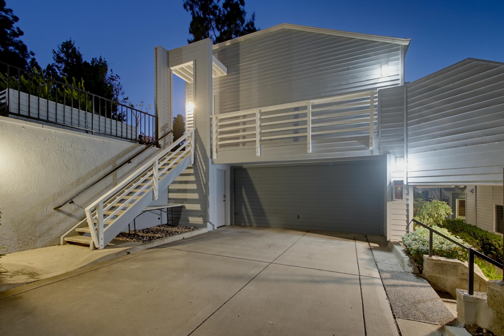 Virtual tour photo 3 of 106 for 11181 Caminito Vista Serena