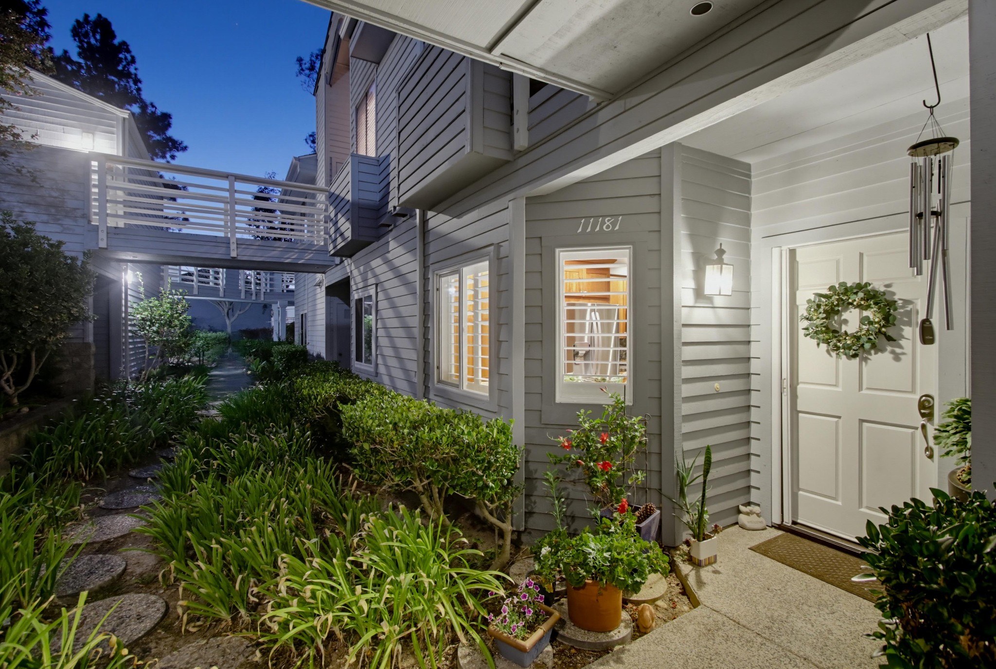 Virtual tour photo 5 of 106 for 11181 Caminito Vista Serena