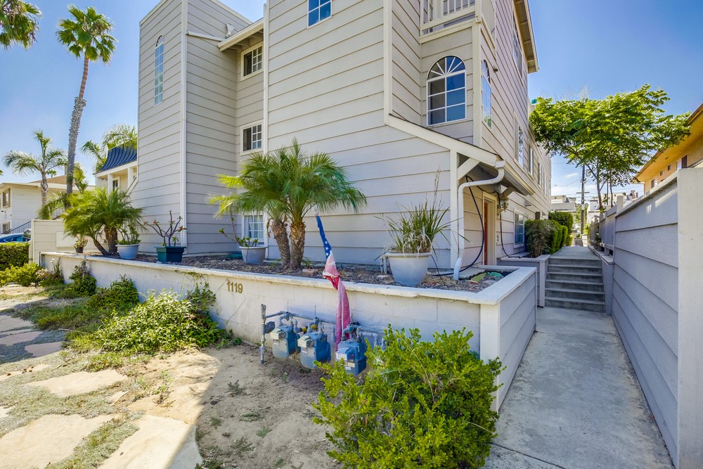 Virtual tour photo 4 of 41 for 1119 Reed Ave #4
