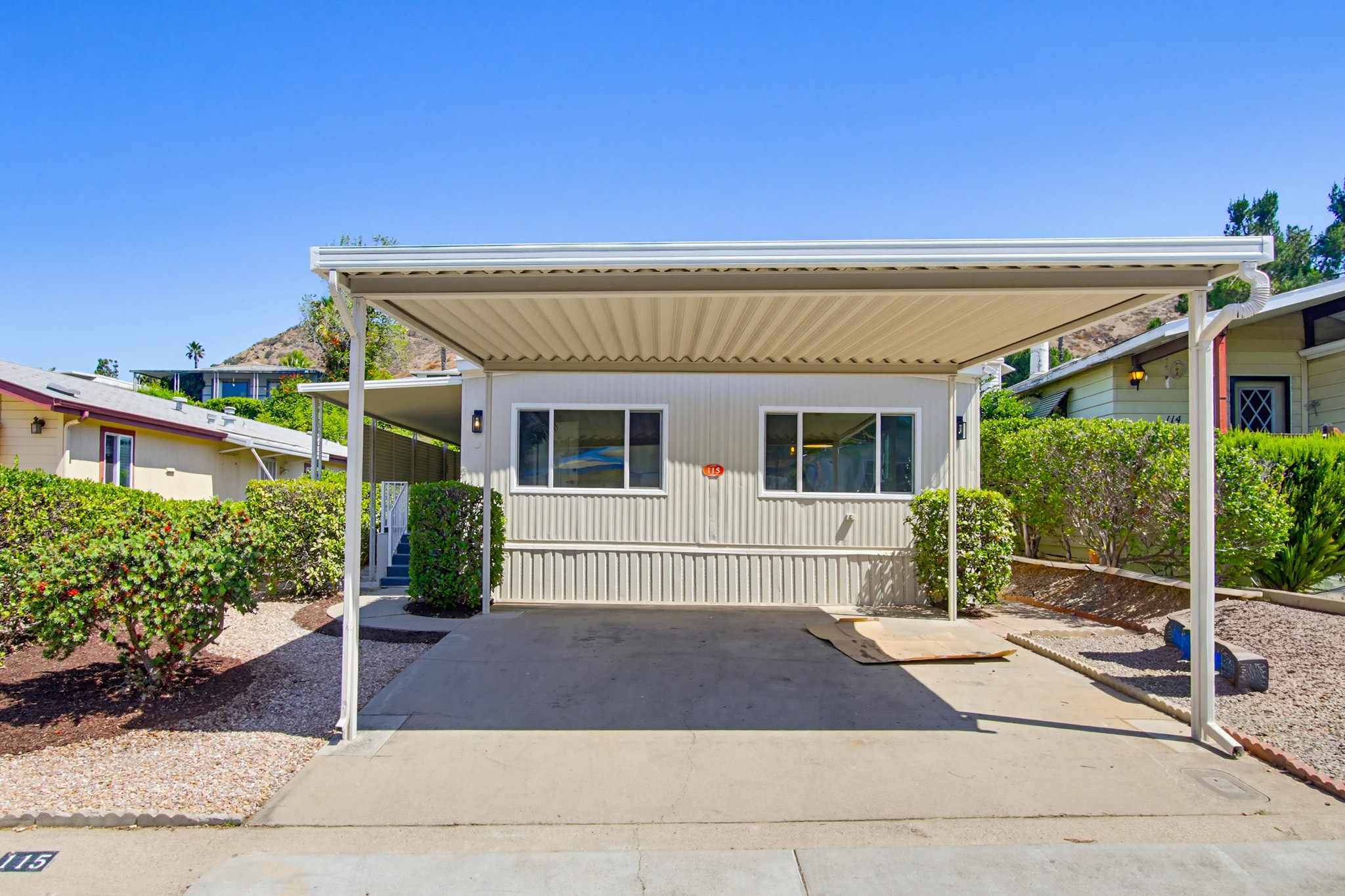 Virtual tour photo 3 of 42 for 1120 Pepper Dr SPC 115