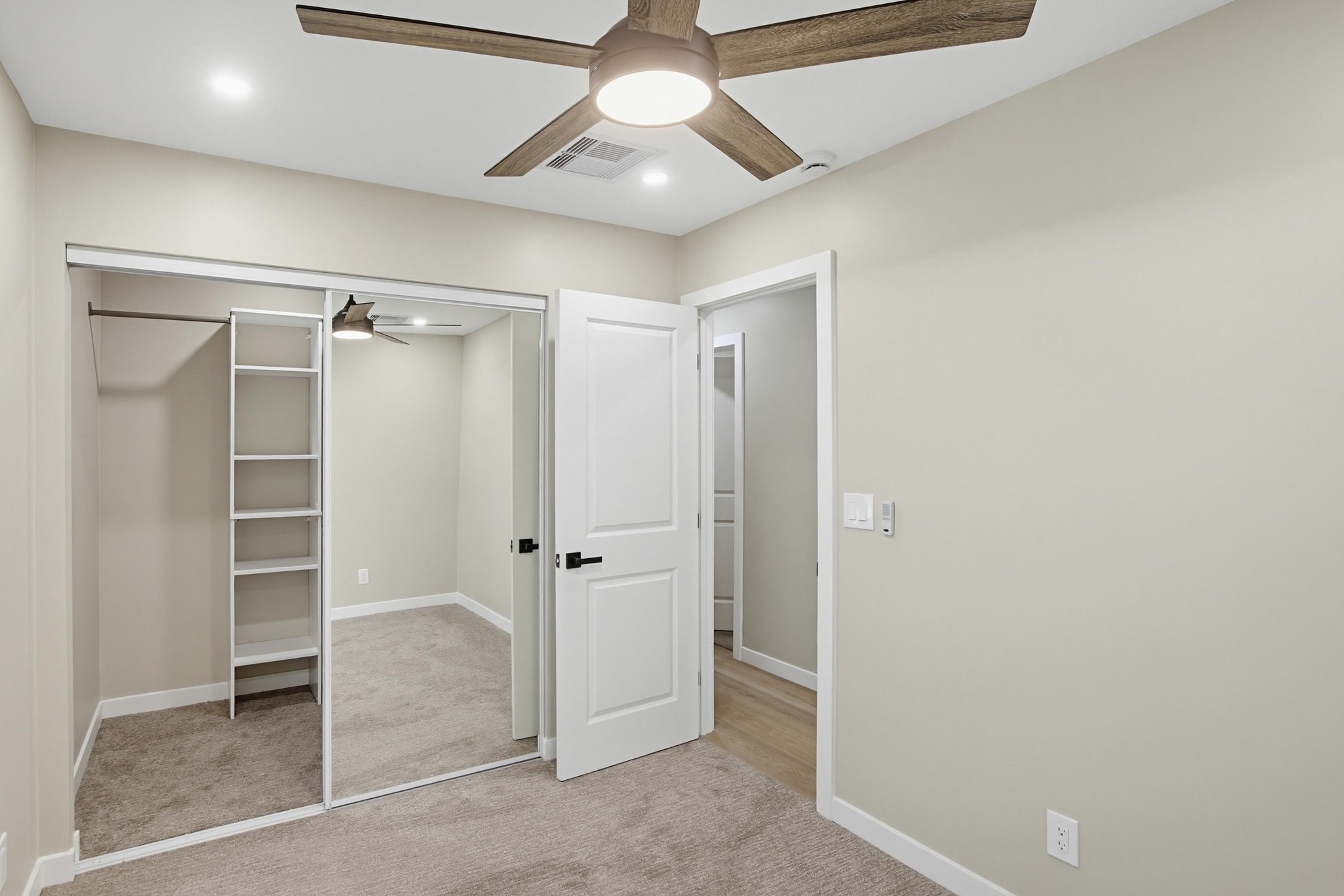 Virtual tour photo 27 of 42 for 1120 Pepper Dr SPC 115