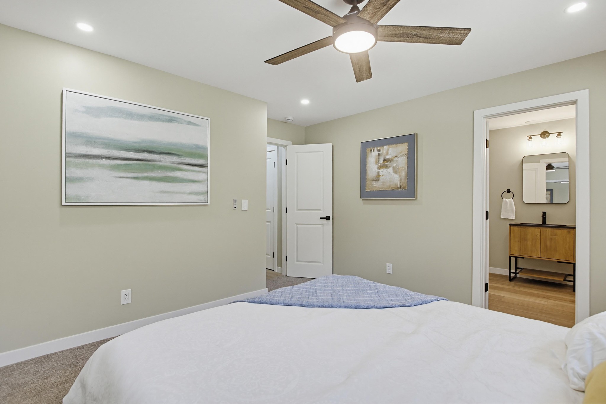 Virtual tour photo 34 of 42 for 1120 Pepper Dr SPC 115