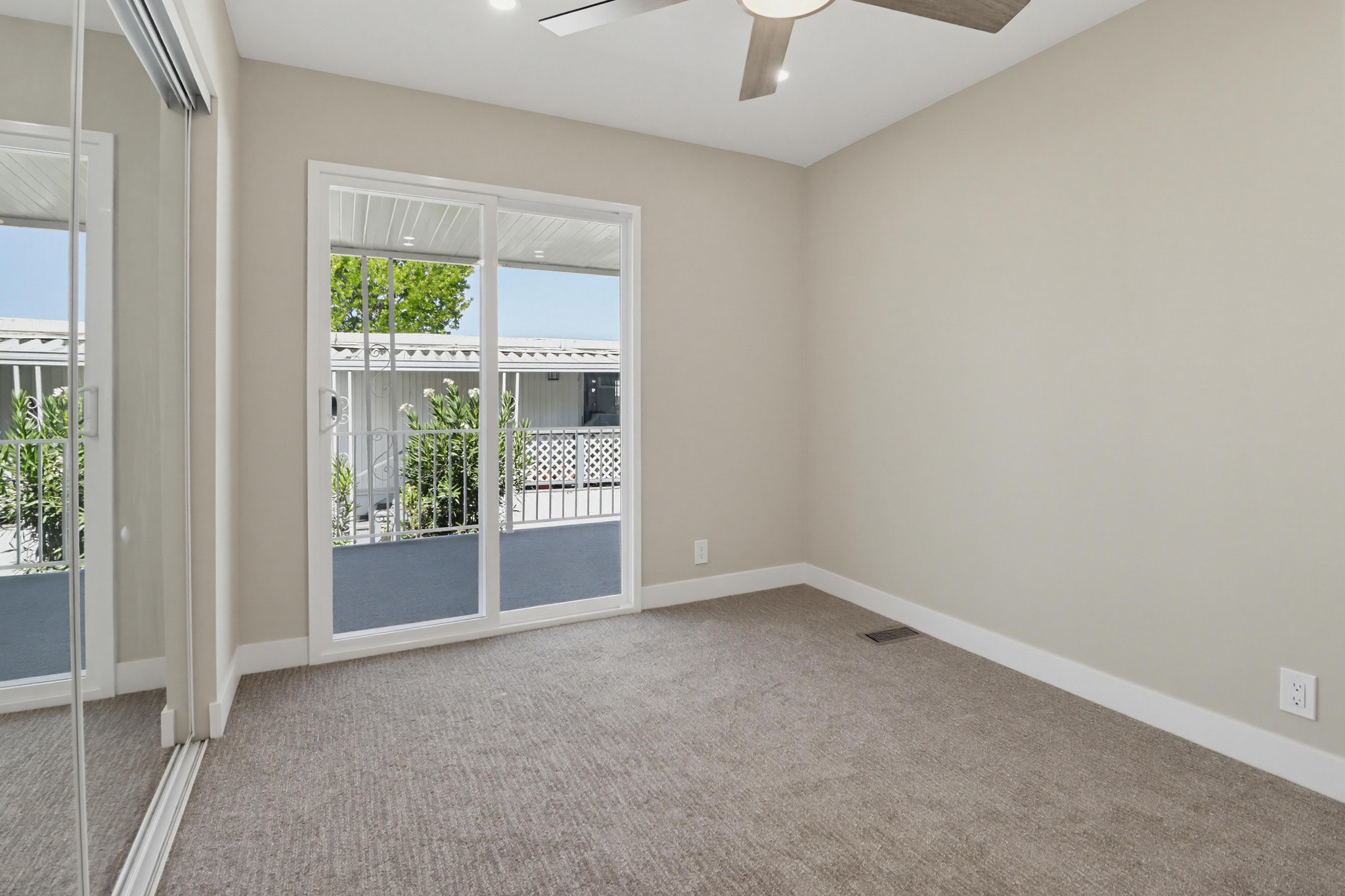 Virtual tour photo 44 of 59 for 1120 Pepper Dr Spc 17