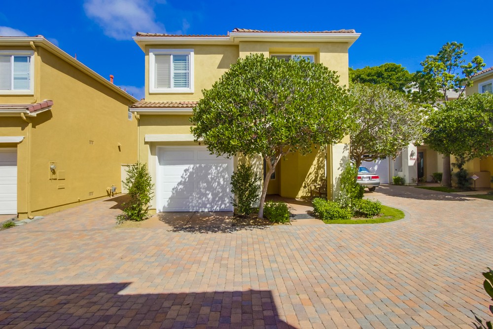 Virtual tour photo 4 of 52 for 11203 Carmel Creek Rd #2