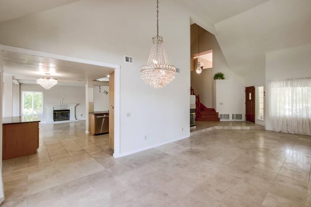 Virtual tour photo 7 of 45 for 11204 Western Gailes Row