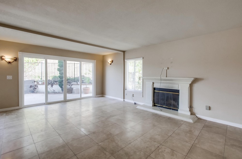 Virtual tour photo 9 of 45 for 11204 Western Gailes Row
