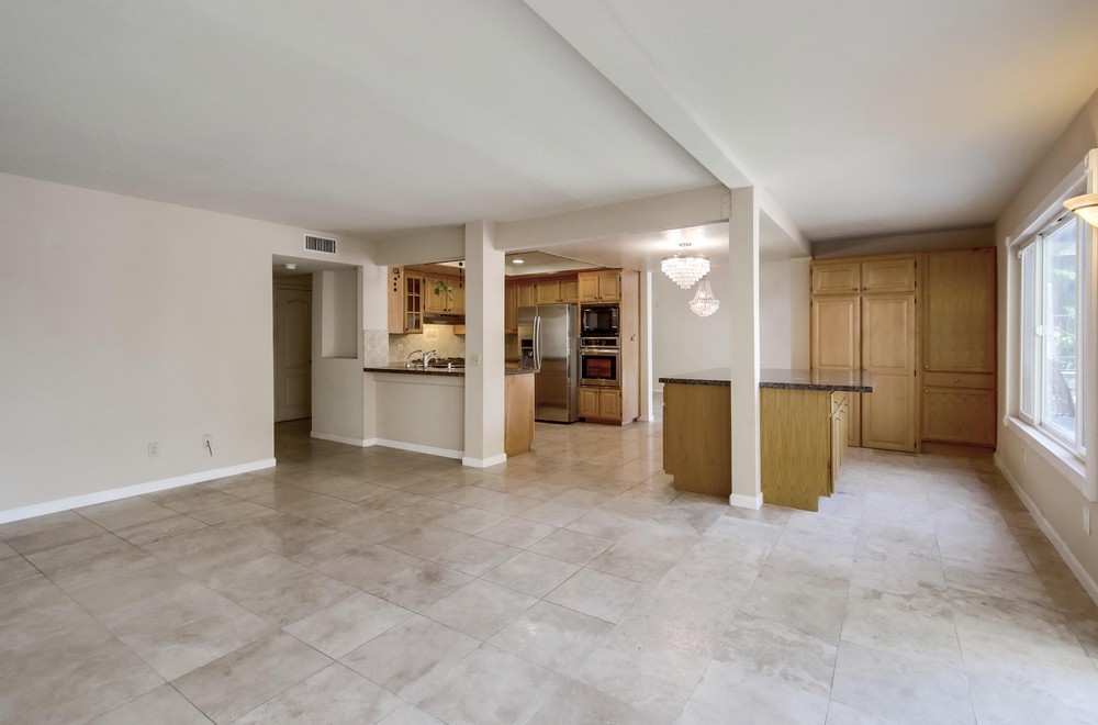 Virtual tour photo 10 of 45 for 11204 Western Gailes Row
