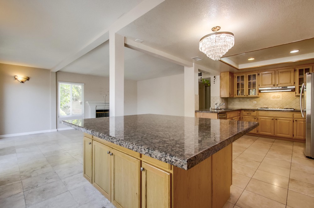 Virtual tour photo 12 of 45 for 11204 Western Gailes Row