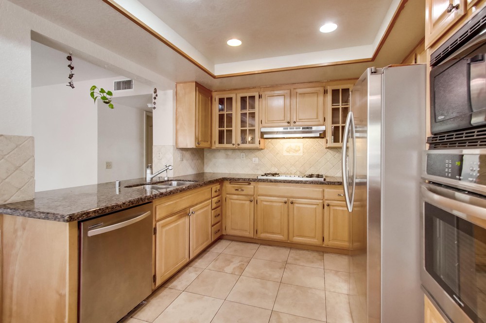 Virtual tour photo 13 of 45 for 11204 Western Gailes Row